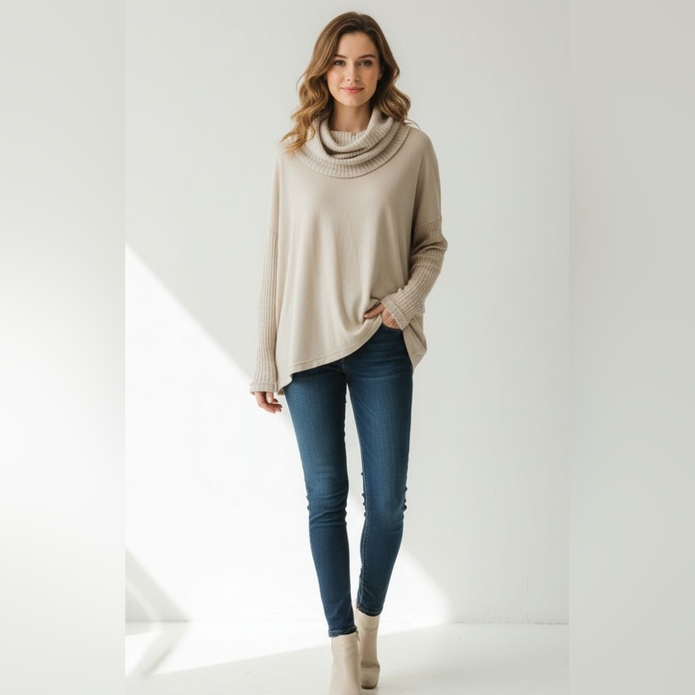 Sweater Knit Cowl Neck Pullover Heather Eggshell Beige Size Small NWT